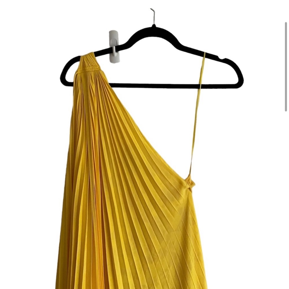 Banana Republic Bright Yellow One Shoulder Pleated Dress - Picture 11 of 13